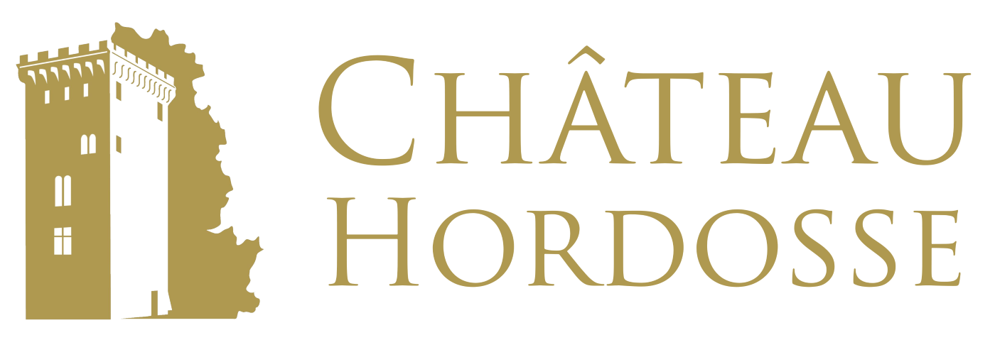 chateau hordosse holiday accommodation logo